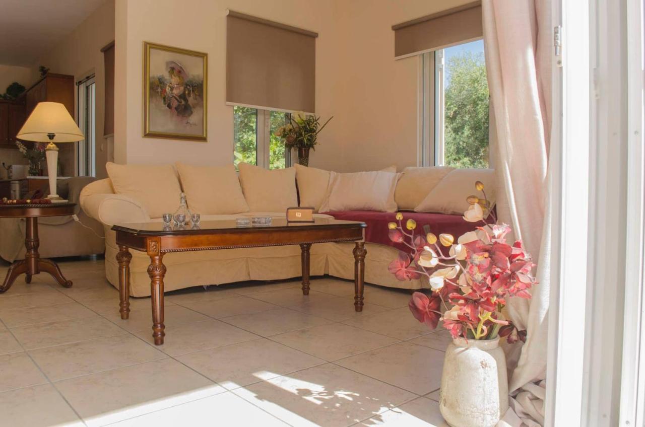 Villa Aretaki Kalamaki المظهر الخارجي الصورة